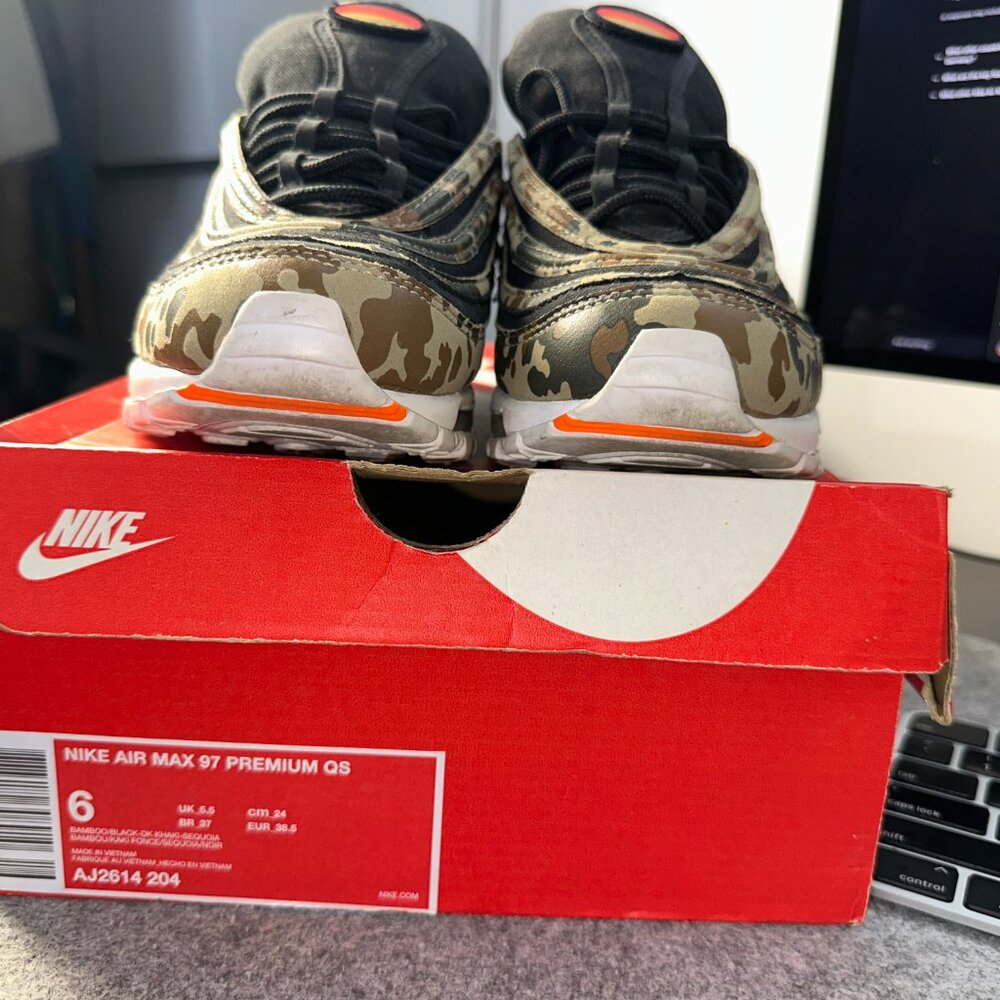 PREOWNED Nike Air Max 97 Premium QS Country Camo Germany US Size 6 AJ2614 204 - Picture 4 of 10